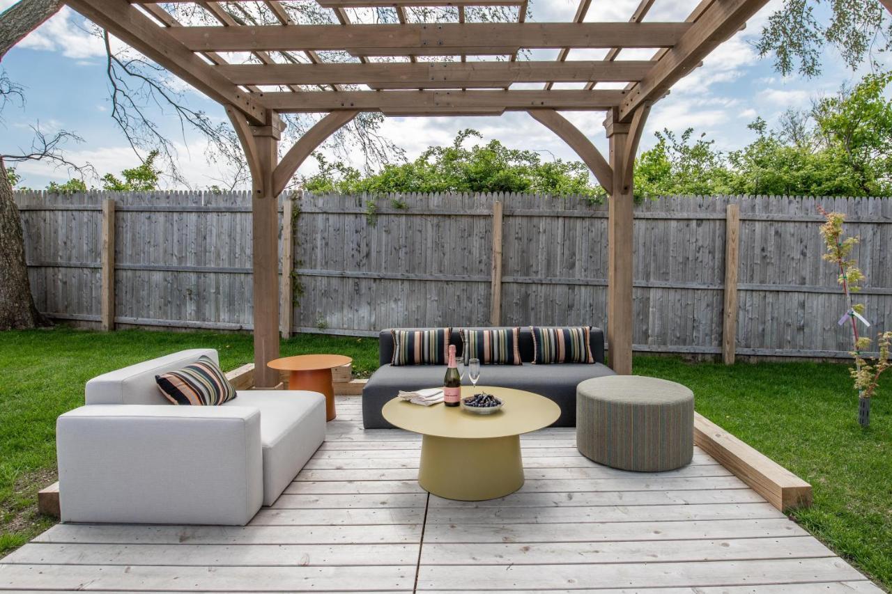 Vine & Sand--Southold Ny'S Newest B&B Екстер'єр фото