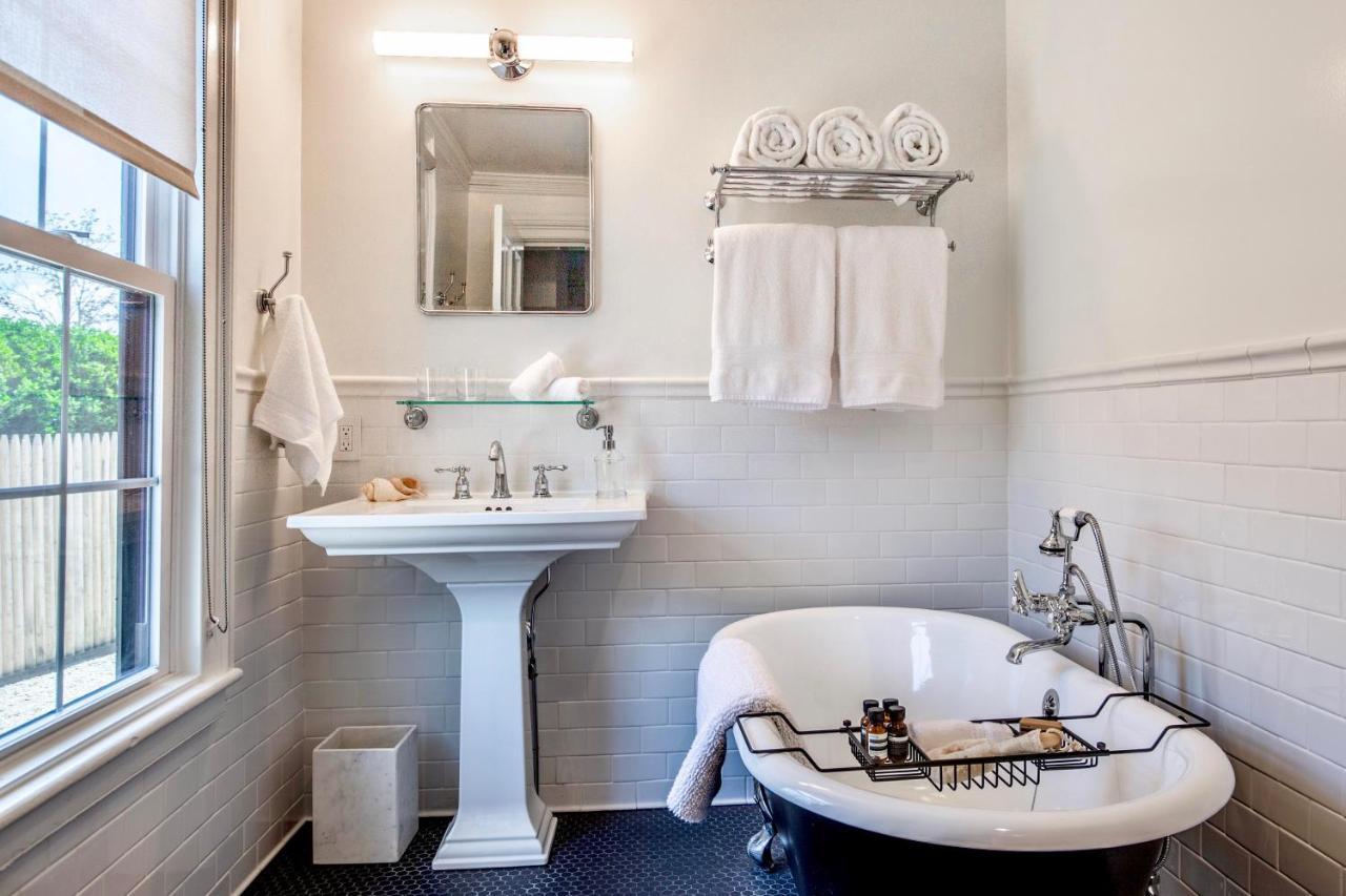 Vine & Sand--Southold Ny'S Newest B&B Екстер'єр фото